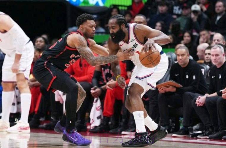 快船121-117加时逆转猛龙 哈登31+10巴恩斯空砍24+7+6 快船121-117加时逆转猛龙 哈登31+10巴恩斯空砍24+7+6